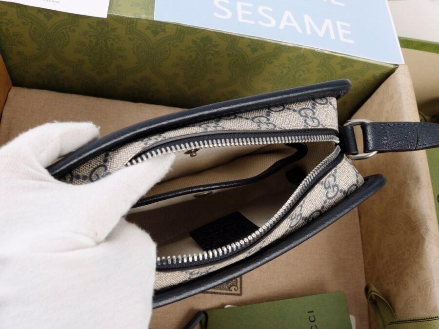 Black GG Supreme canvas bag -7711671 - Image 5