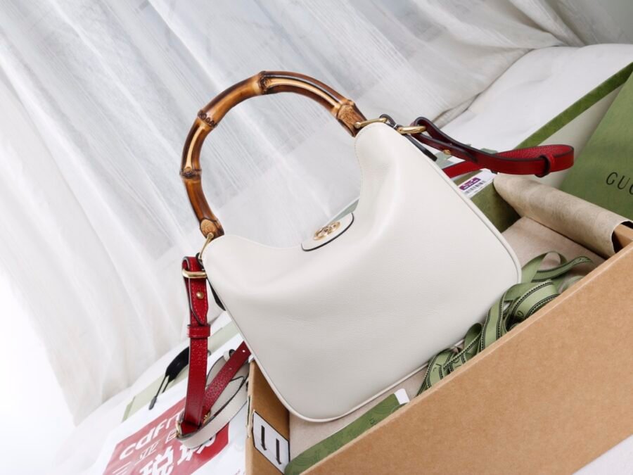 Diana bamboo section handbag 746251 imported leather small bag - Image 6