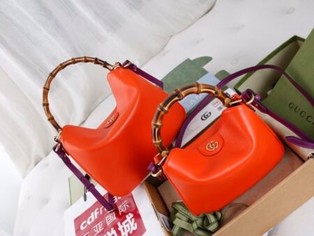 Diana bamboo section handbag 746251 imported leather small bag
