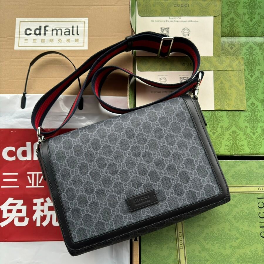 Black GG Supreme canvas bag -771167